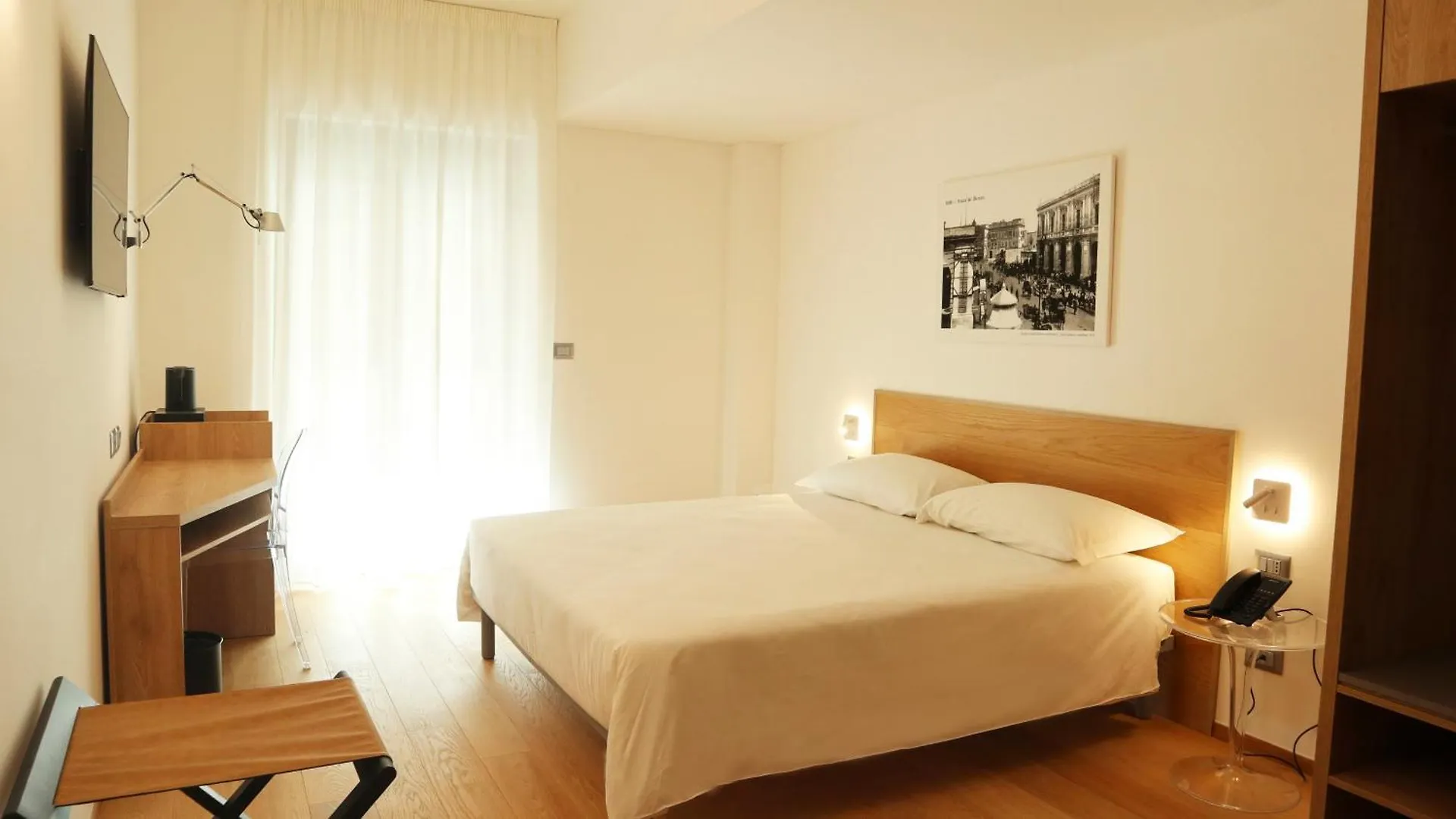 Victor Hotel