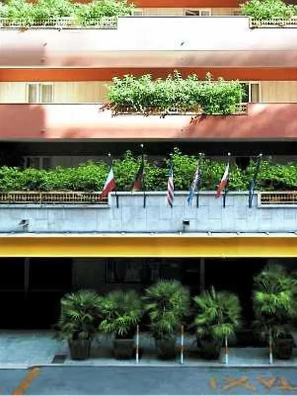 ****  Hotel Victor Bari Italia