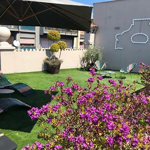 200 & Terrace Bed & Breakfast